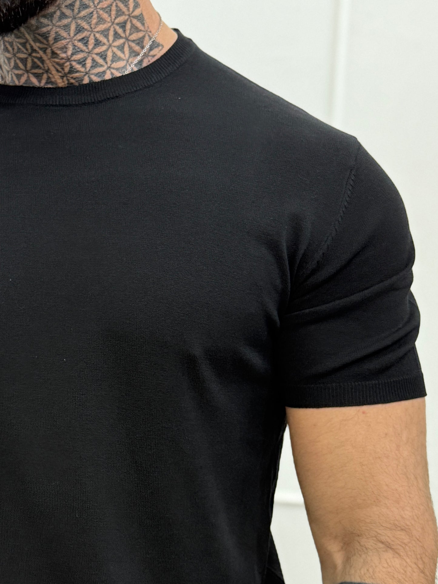 T Shirt In Filo Nera