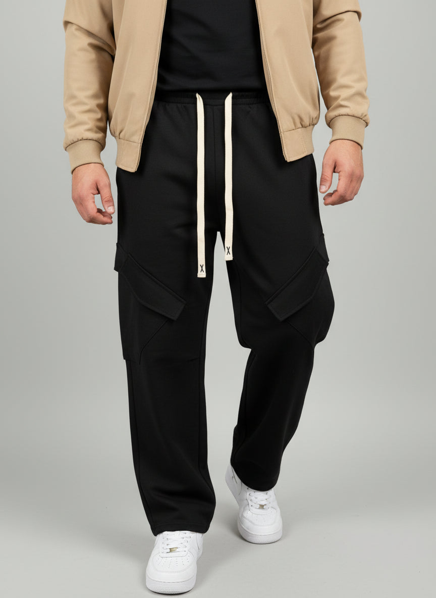 Pantalaccio cargo nero tasche trasversali