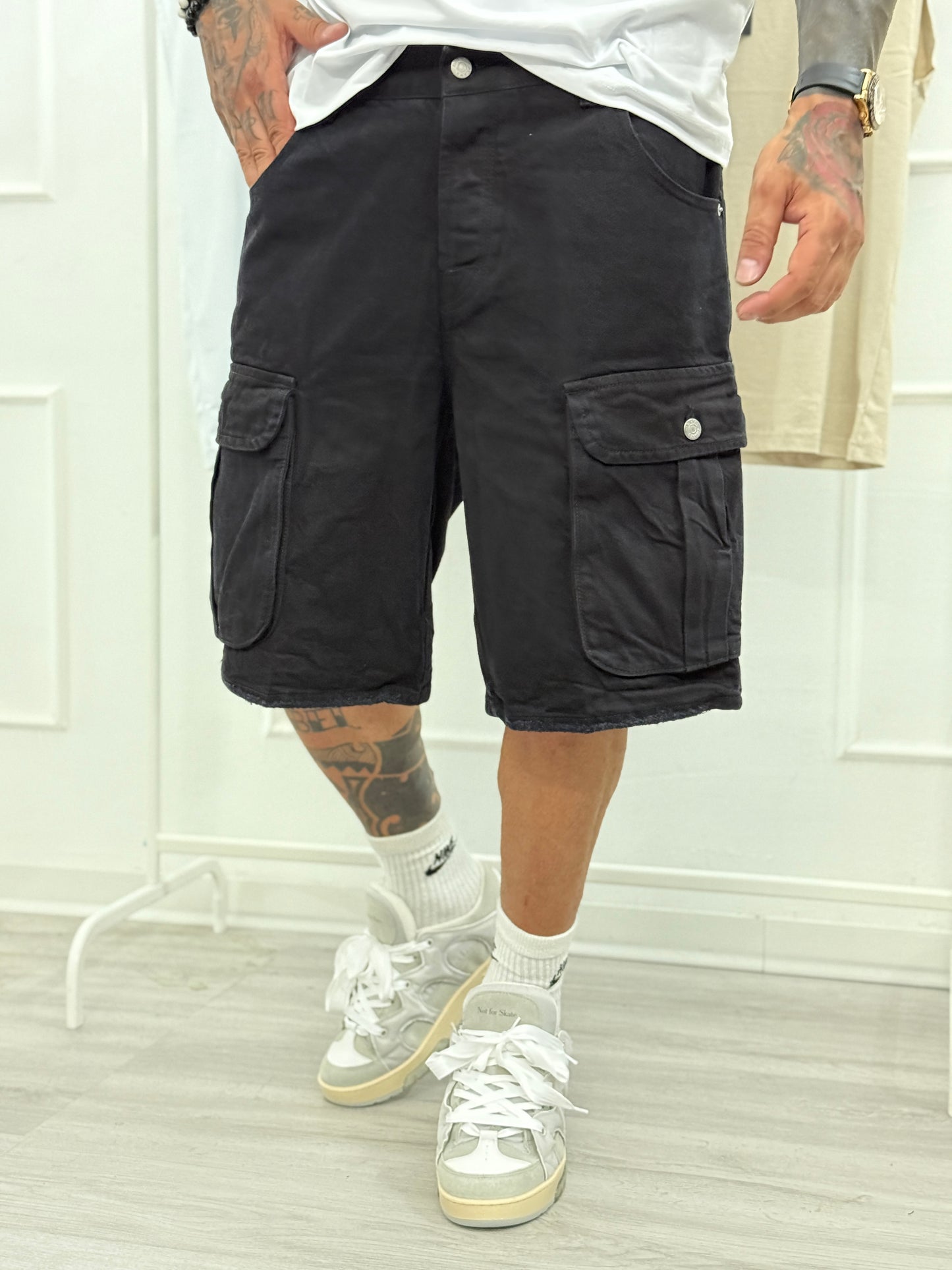 Bermuda Jeans cargo black MG243