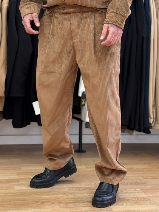 Pantalone Velluto baggy Camel